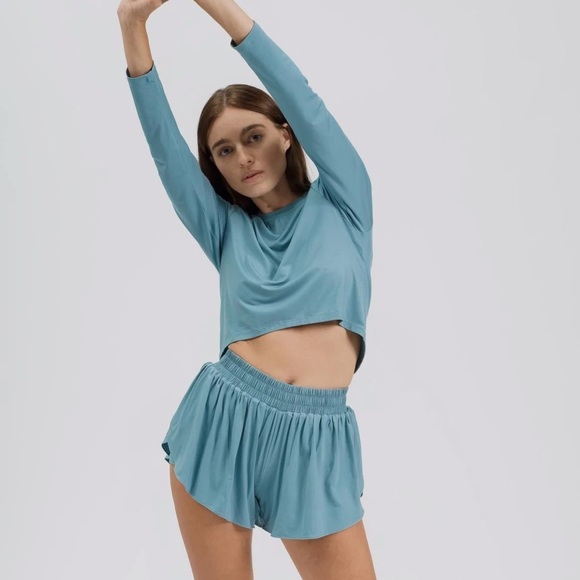 Lounge Set - Picture 4 of 5